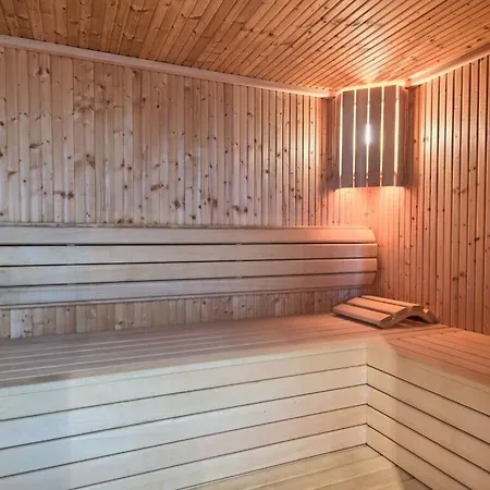 Stancija Abruni I Villa